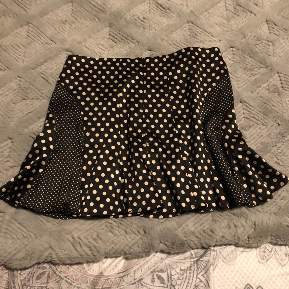 Bebe polka dots mini skirt